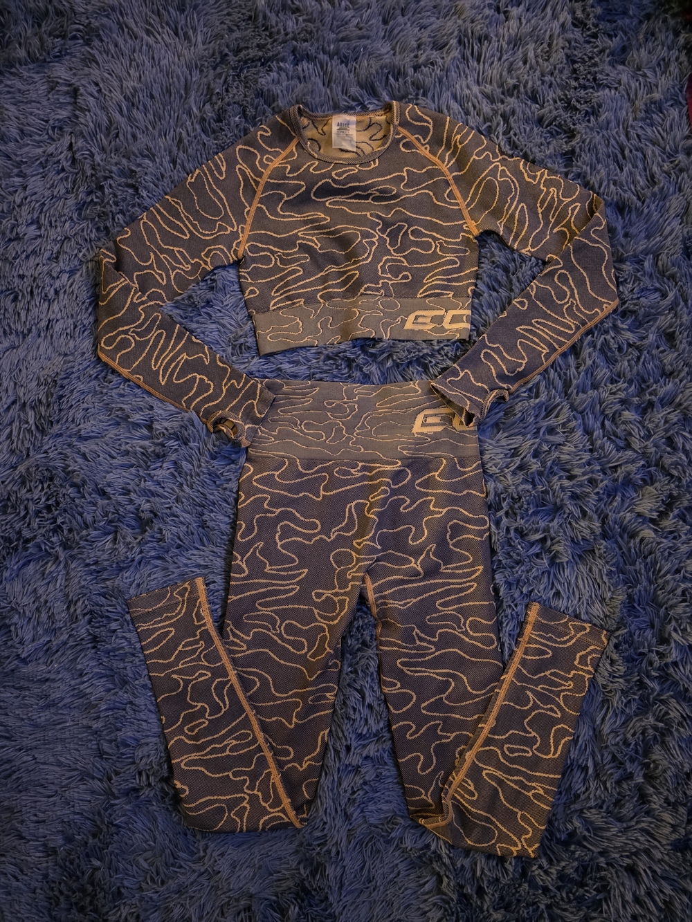 ECHT Arise Camo Workout Set